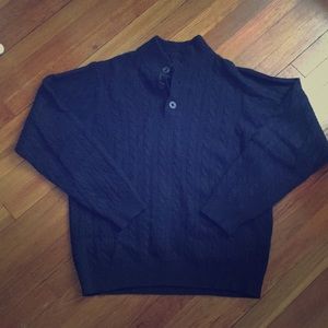 Men’s Vineyard Vines sweater